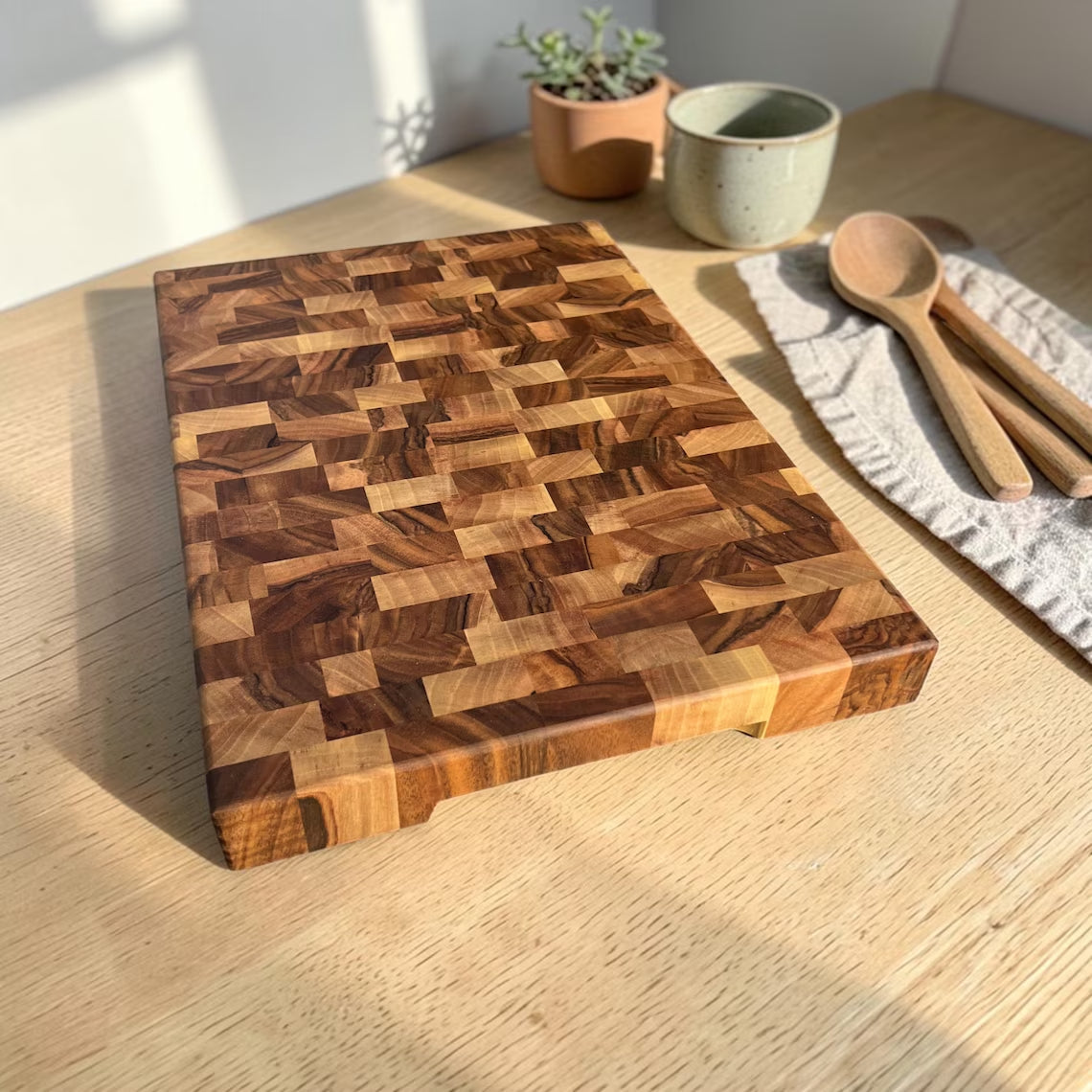 Walnut End Grain Cutting Board