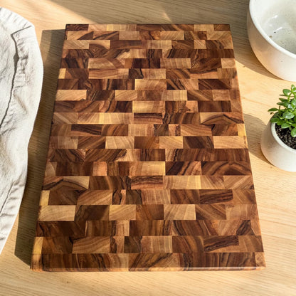 Walnut End Grain Cutting Board